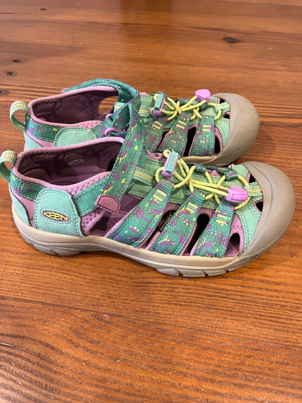 Keen Kids Teal Mint and Pink Outdoor Closed-Toe Sandals